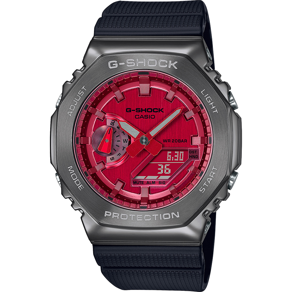 G-Shock Classic Style GM-2100B-4AER Metal Covered CasiOak Uhr
